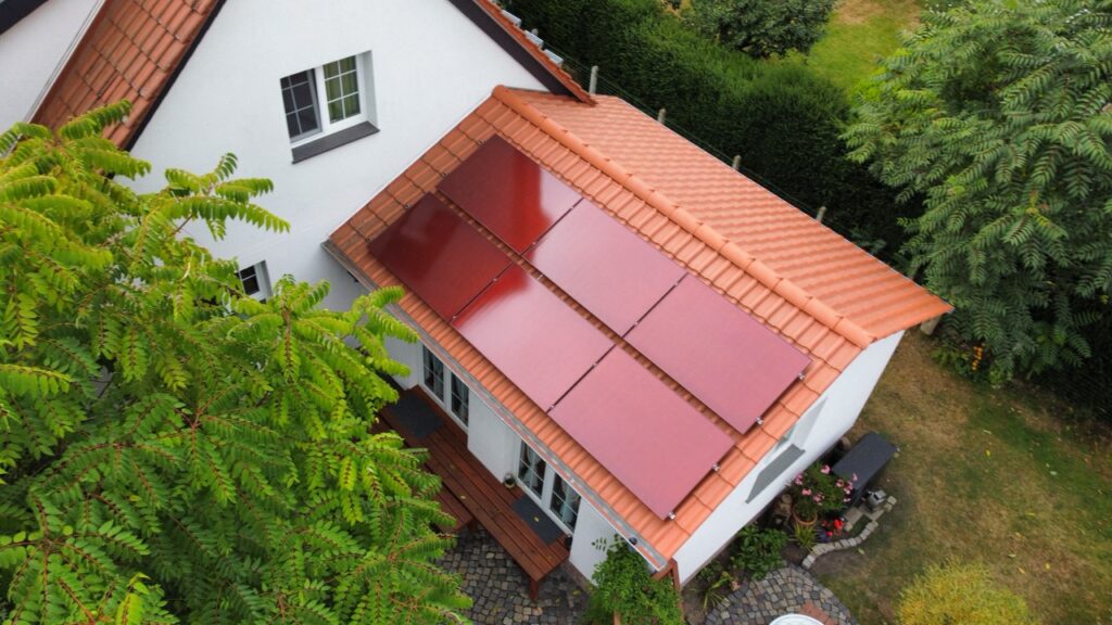 Energiesachse-Solaranlage Leipzig-Photovoltaik Anbieter Leipzig-rote-module